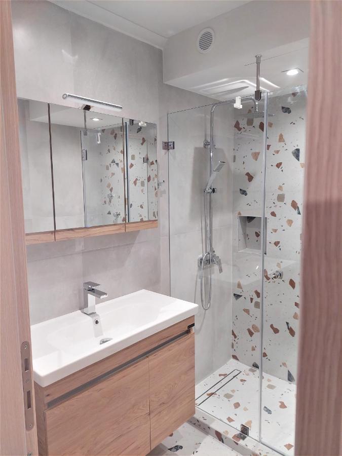 ארגוסטולי La Casita A Brand New Apartment In The Center מראה חיצוני תמונה