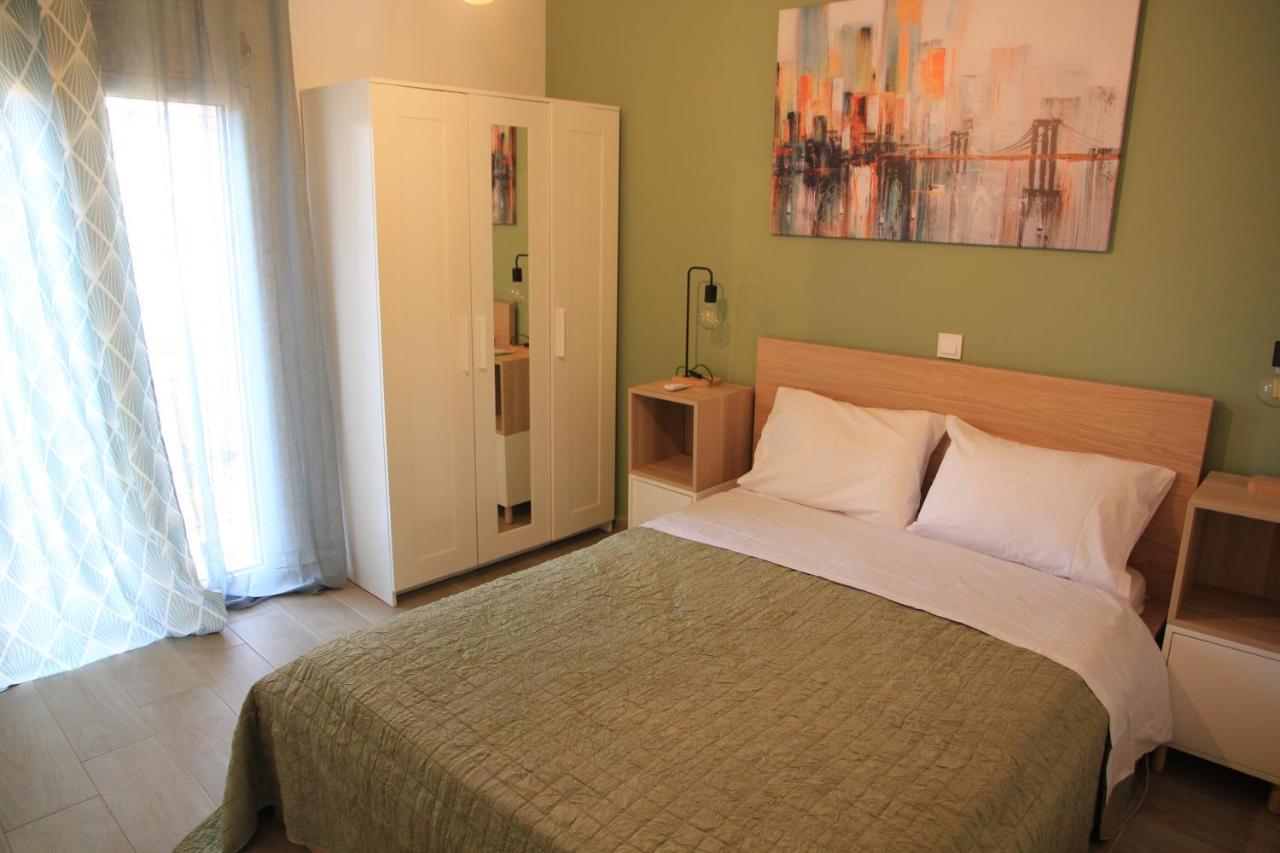 ארגוסטולי La Casita A Brand New Apartment In The Center מראה חיצוני תמונה