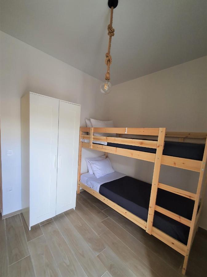 ארגוסטולי La Casita A Brand New Apartment In The Center מראה חיצוני תמונה